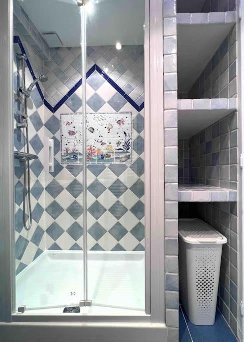 Apartment Le Greco : 6 Prs, 3 Ch, Parking, Clim Antibes