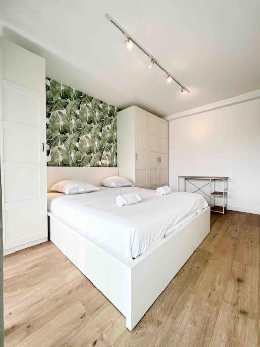 Apartment Le Greco : 6 Prs, 3 Ch, Parking, Clim Antibes
